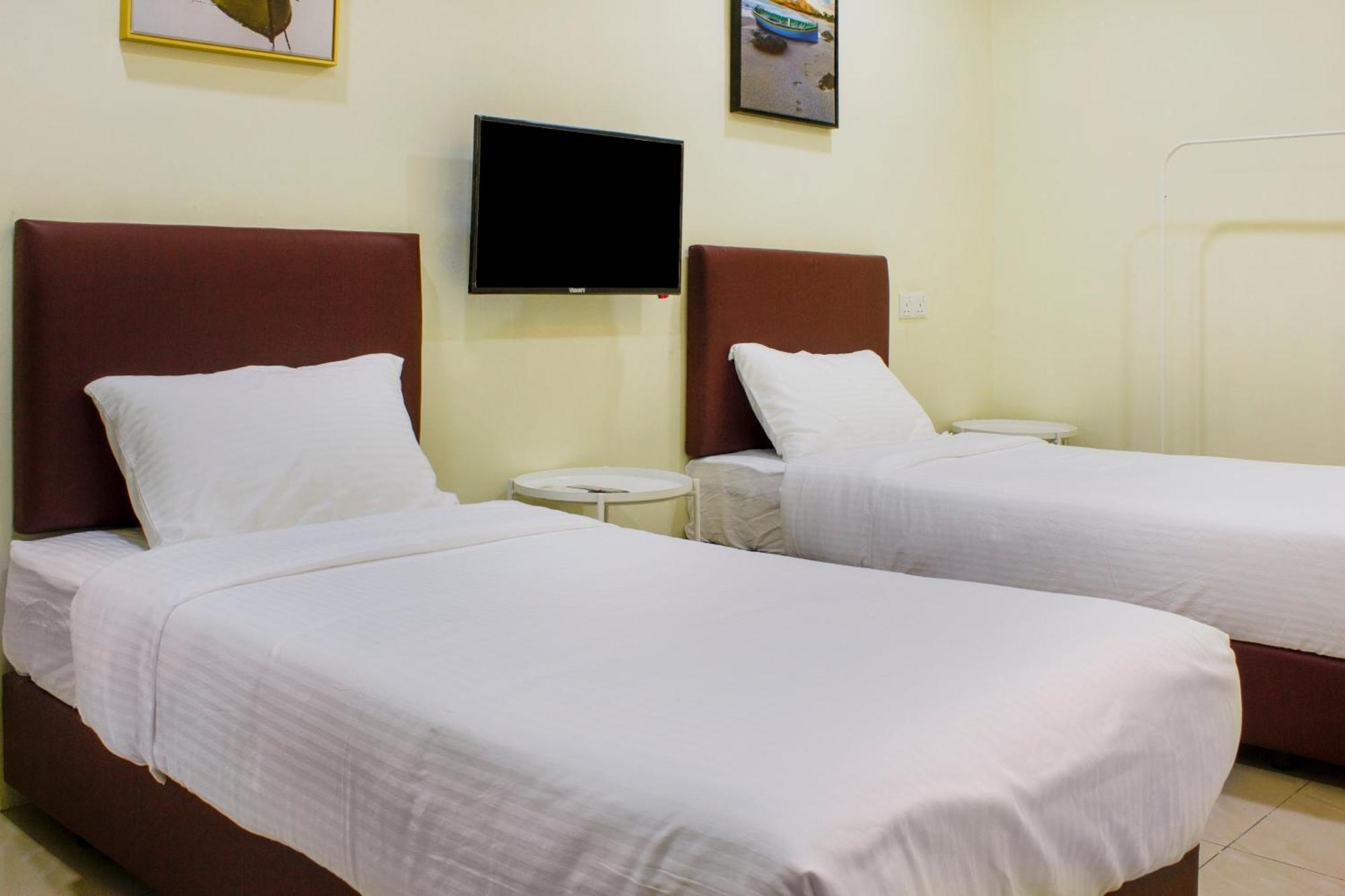 Oyo 90090 Roselyn Inn 2 Pasir Gudang Eksteriør bilde